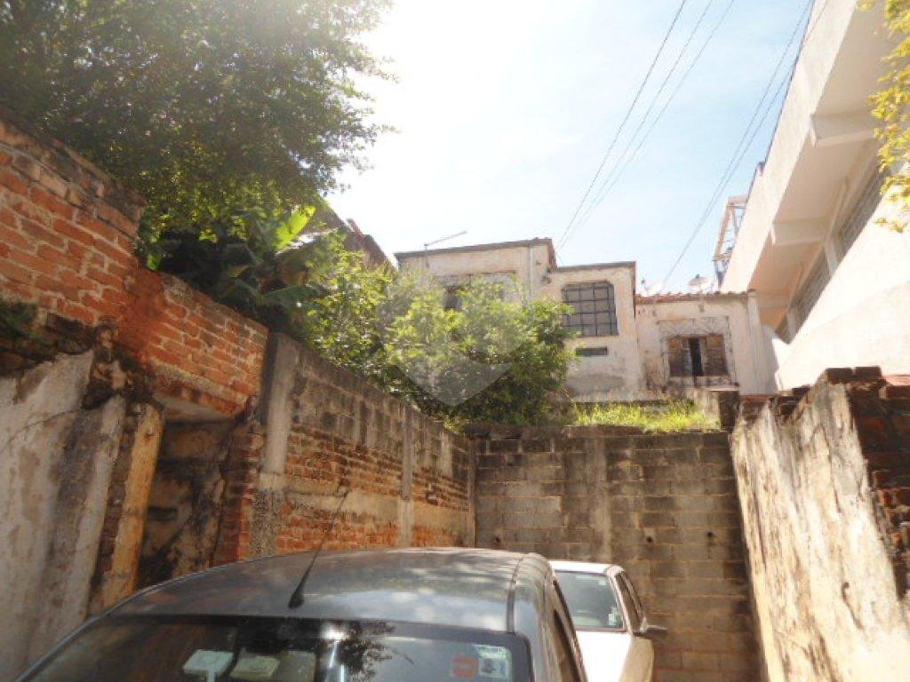 Terreno entre aos metrôs Parada Inglesa e Tucuruvi