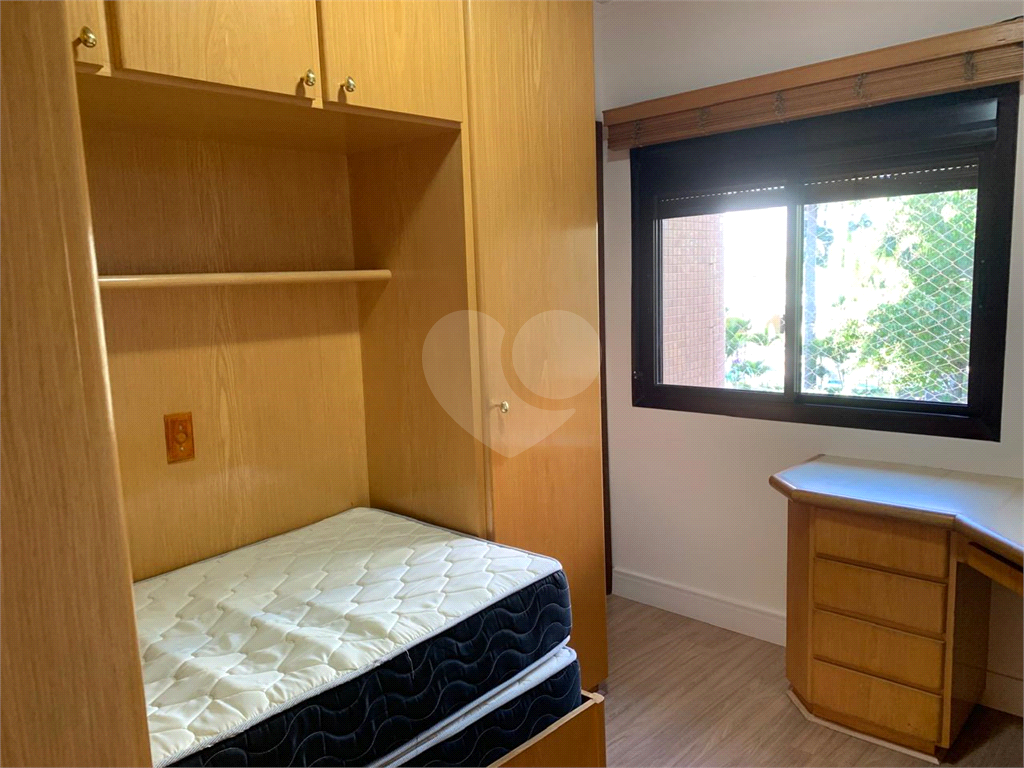 Apartamento à venda e aluguel com 3 quartos, 136m² - Foto 18