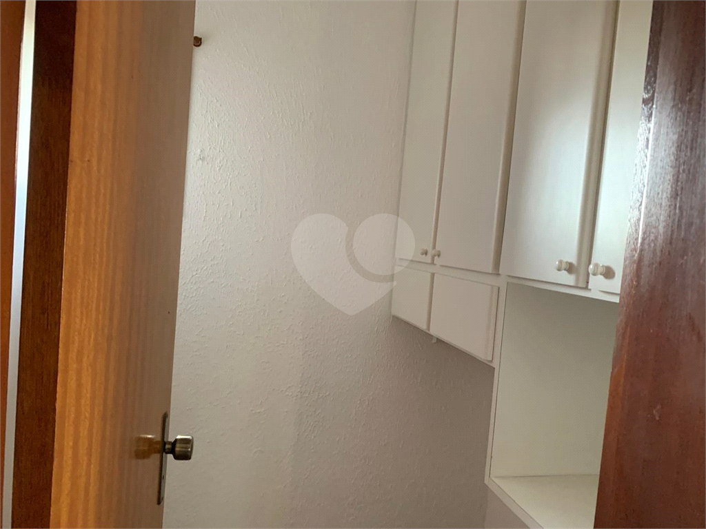 Apartamento à venda e aluguel com 3 quartos, 136m² - Foto 21
