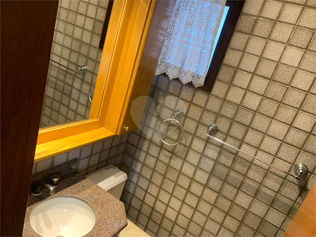 Apartamento à venda e aluguel com 3 quartos, 136m² - Foto 22