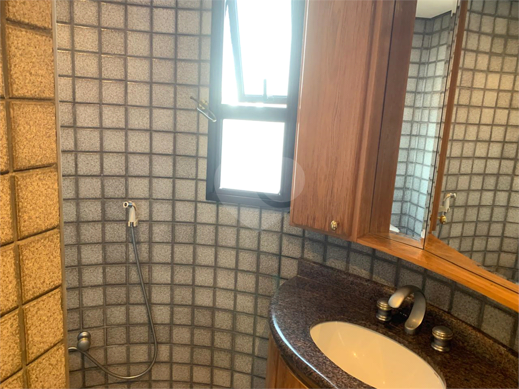 Apartamento à venda e aluguel com 3 quartos, 136m² - Foto 34