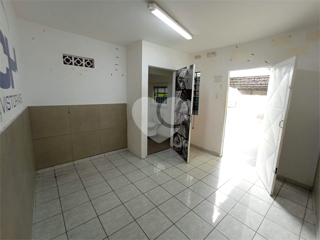 Galpão Comercial Locação- 30 vagas, 3 banheiros, 2 salas- Tucuruvi - São Paulo/SP