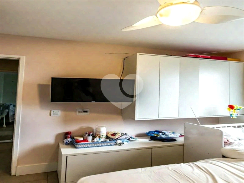 APARTAMENTO em BOM RETIRO