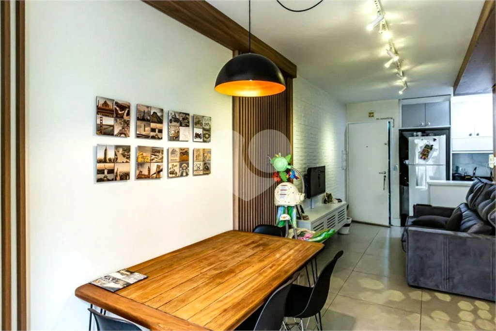 APARTAMENTO em BOM RETIRO