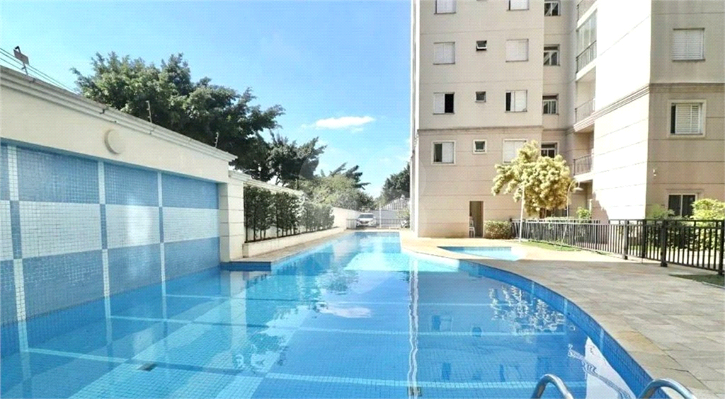 APARTAMENTO em BOM RETIRO