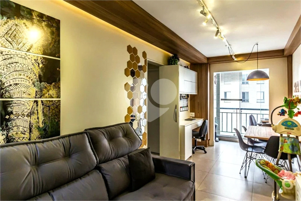APARTAMENTO em BOM RETIRO