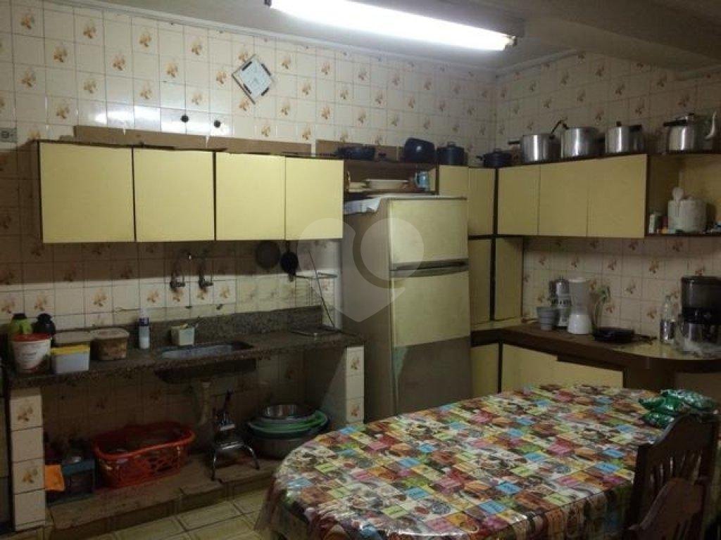 Casa à venda com 4 quartos, 100m² - Foto 3