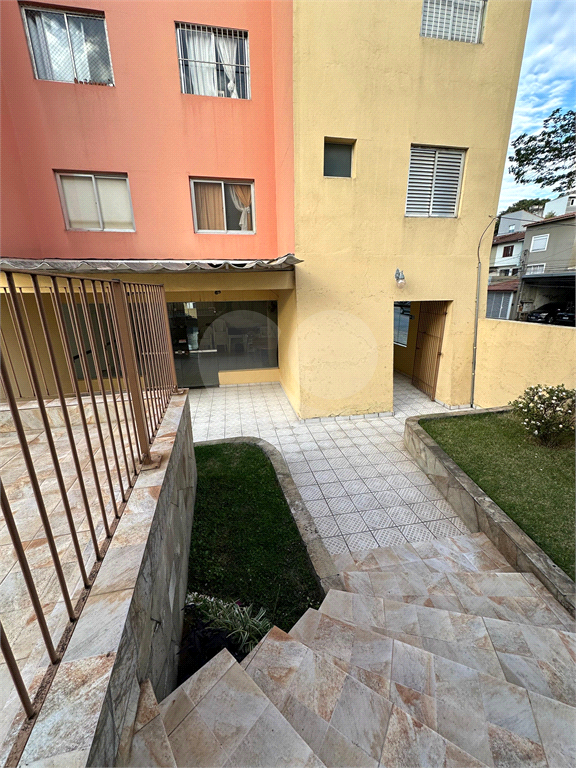 Apartamento à venda na Av. Júlio Buono - 2 quartos - 1 vaga