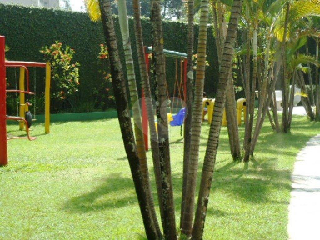 APARTAMENTO em ÁGUA FRIA