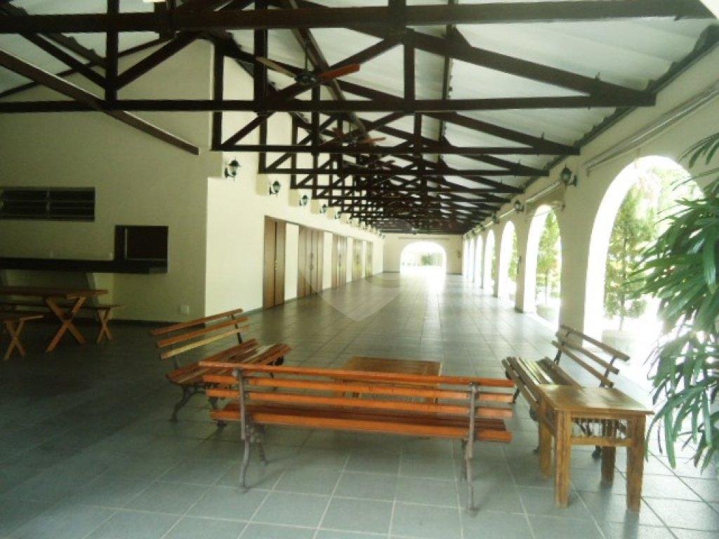 APARTAMENTO em ÁGUA FRIA