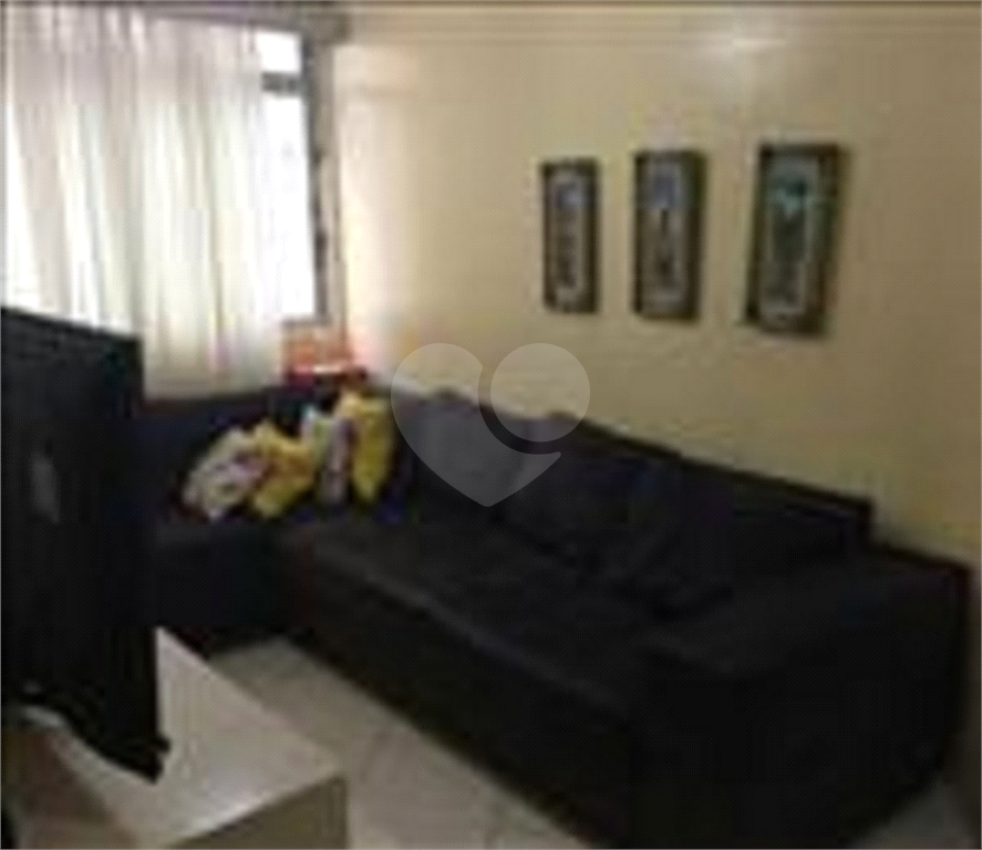 APARTAMENTO em TUCURUVI