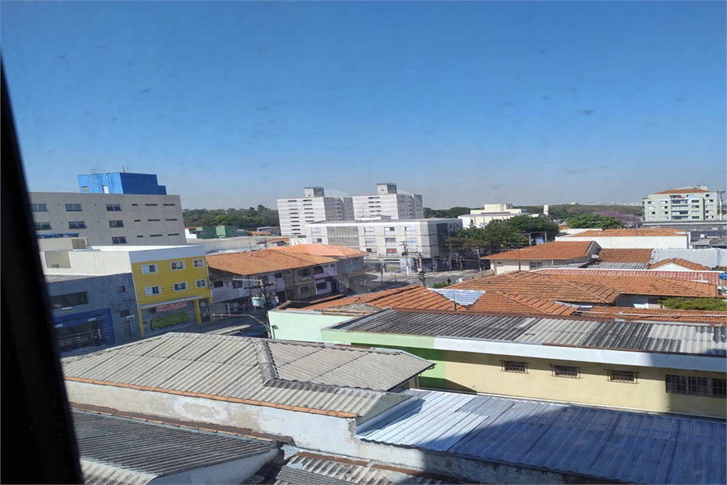 Sala comercial com 32m2, ar condicionado, 2 banheiros, 1 vaga em Santana
