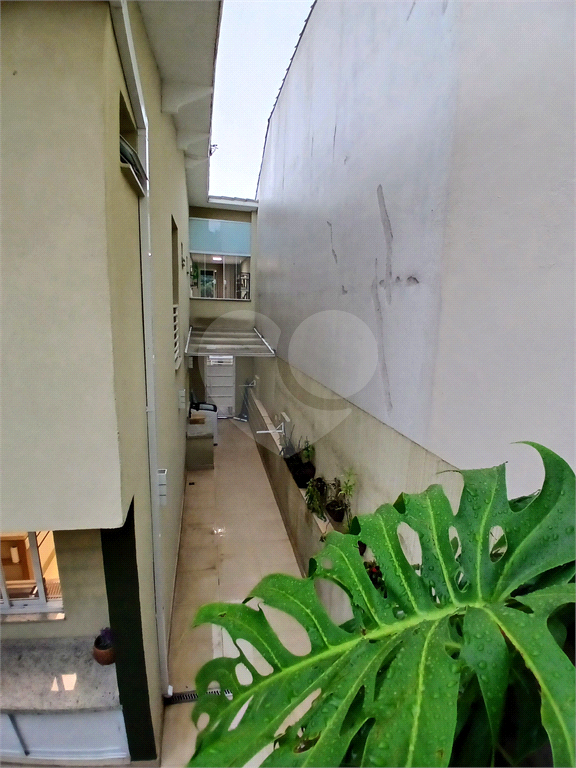 Excelente sobrado no coração da Santa Teresinha. Totalmente reformado, moderno e com fino acabamento