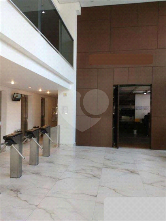 Sala comercial Santana. Metrô em frente Metrô