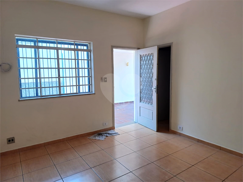 Sobrado à venda e aluguel com 4 quartos, 184m² - Foto 39