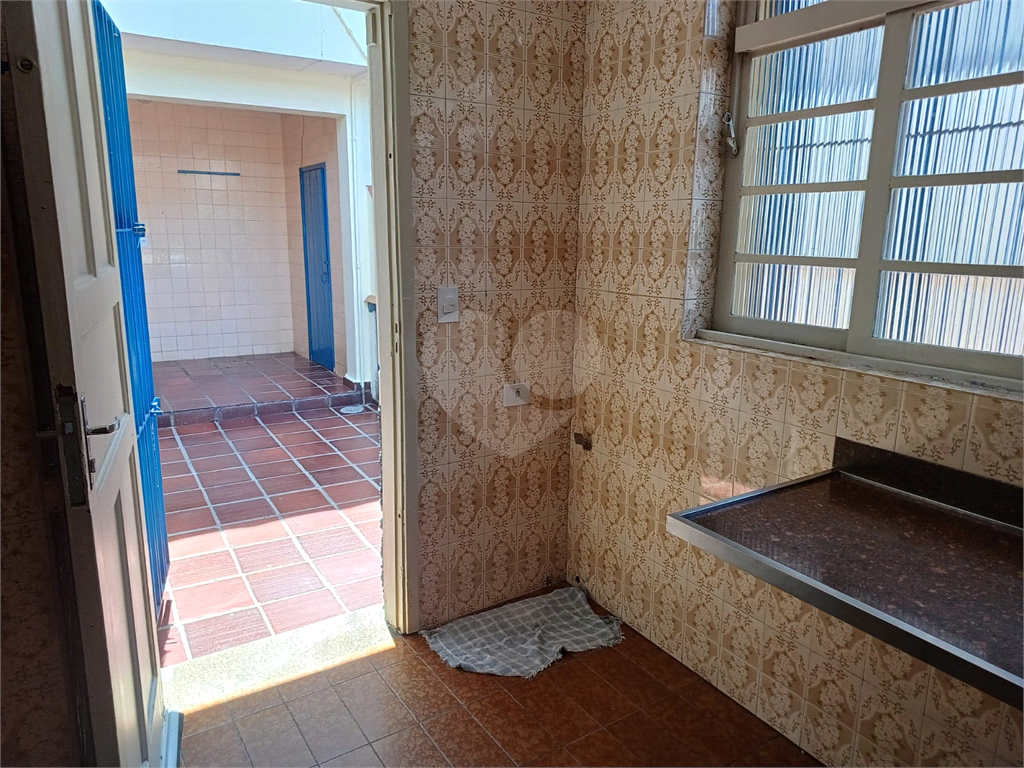 Sobrado à venda e aluguel com 4 quartos, 184m² - Foto 49