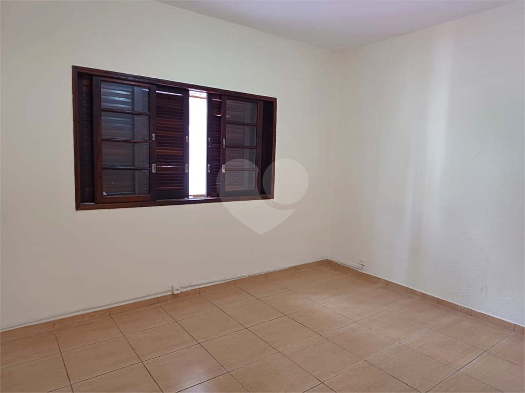 Sobrado à venda e aluguel com 4 quartos, 184m² - Foto 28