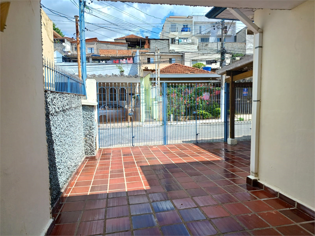 Sobrado à venda e aluguel com 4 quartos, 184m² - Foto 3