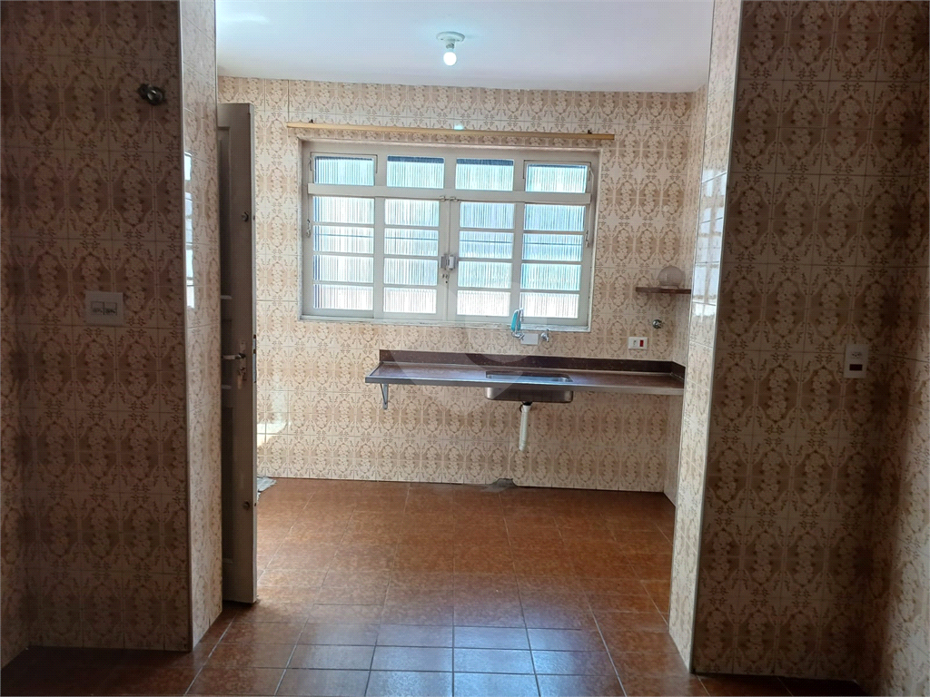 Sobrado à venda e aluguel com 4 quartos, 184m² - Foto 38