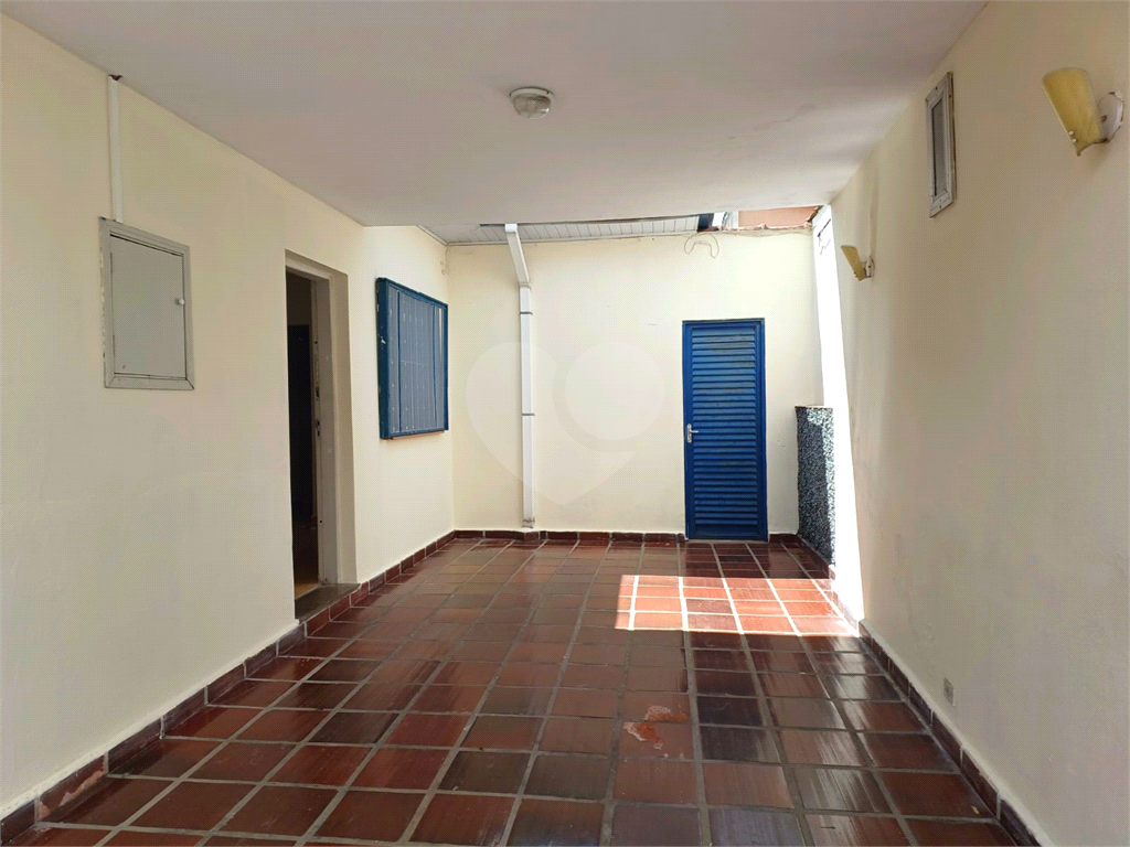 Sobrado à venda e aluguel com 4 quartos, 184m² - Foto 32