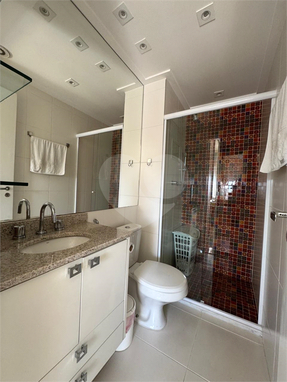 APARTAMENTO em VILA ESTER (ZONA NORTE)