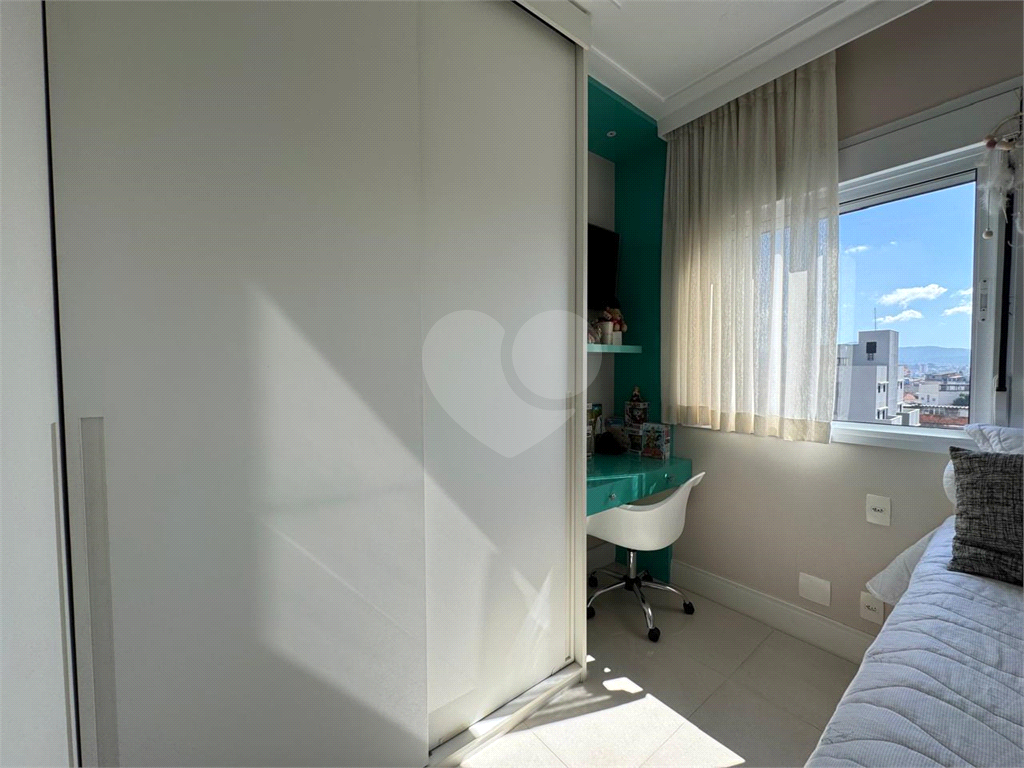 APARTAMENTO em VILA ESTER (ZONA NORTE)