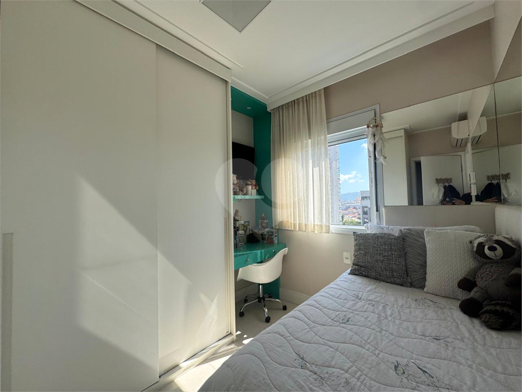 APARTAMENTO em VILA ESTER (ZONA NORTE)