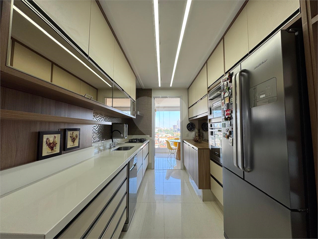APARTAMENTO em VILA ESTER (ZONA NORTE)
