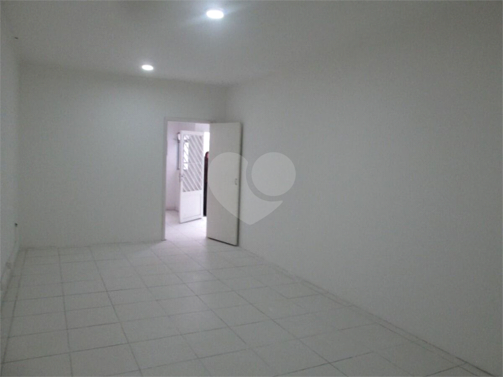 Prédio comercial  a venda 2 andares  em Santana Zona Norte SP ao lado do Metrô Santana 7 salas 4 banheiros 3 vagas