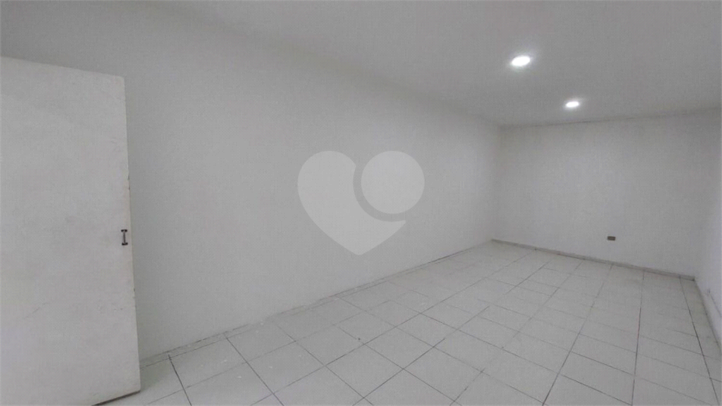 Prédio comercial  a venda 2 andares  em Santana Zona Norte SP ao lado do Metrô Santana 7 salas 4 banheiros 3 vagas