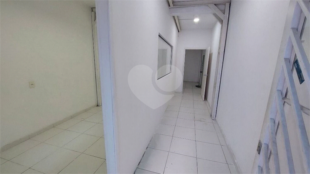 Prédio comercial  a venda 2 andares  em Santana Zona Norte SP ao lado do Metrô Santana 7 salas 4 banheiros 3 vagas