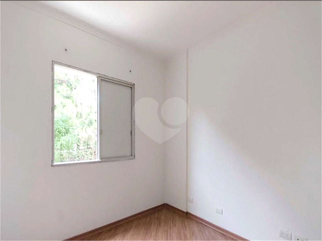 Apartamento à venda com 2 quartos, 65m² - Foto 9