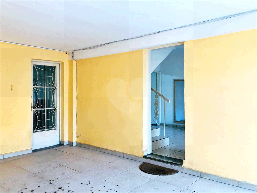 Sobrado à venda com 3 quartos, 200m² - Foto 3