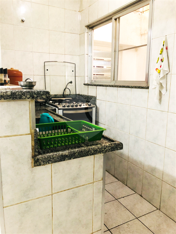 Sobrado à venda com 3 quartos, 200m² - Foto 8