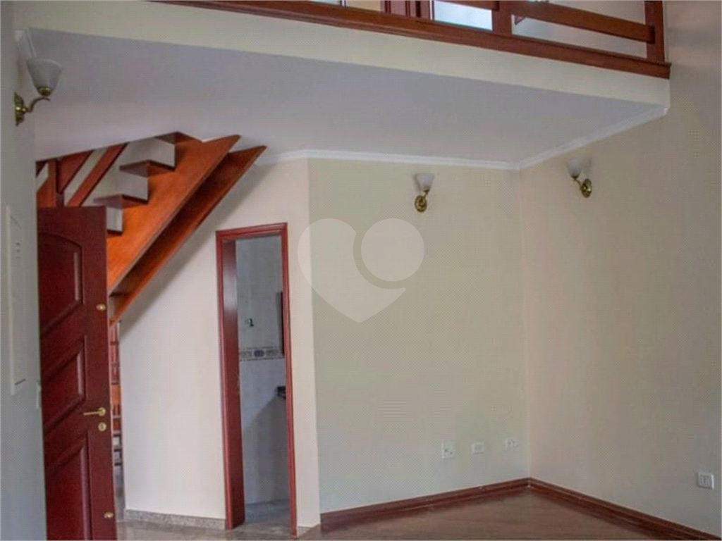 Sobrado à venda com 4 quartos, 300m² - Foto 54