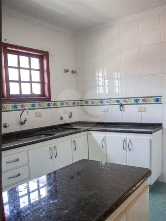 Sobrado à venda com 4 quartos, 300m² - Foto 40