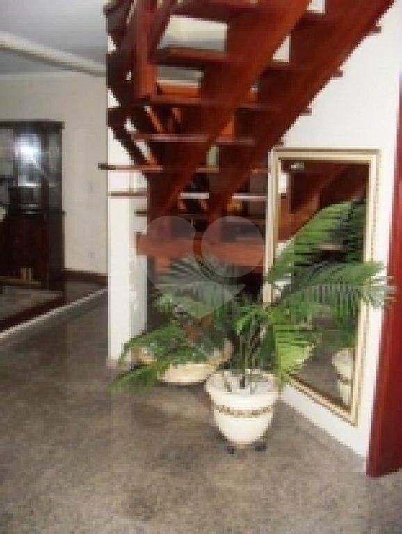 Sobrado à venda com 4 quartos, 300m² - Foto 11