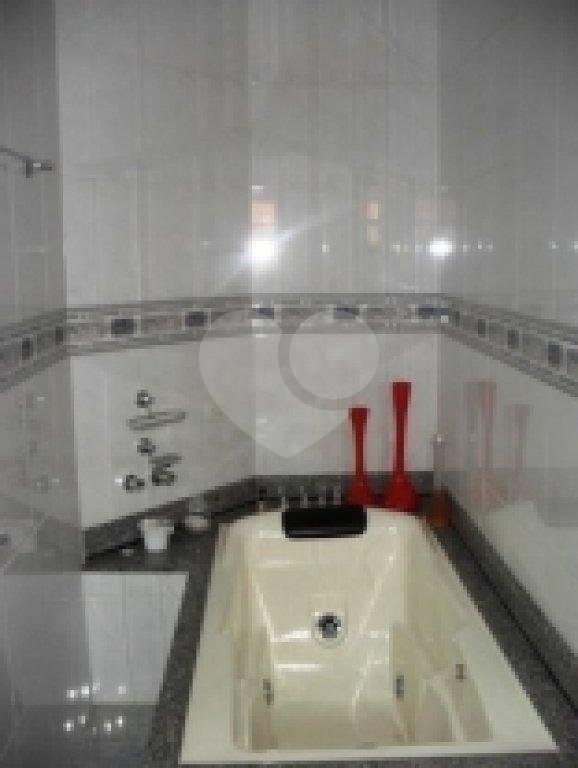 Sobrado à venda com 4 quartos, 300m² - Foto 15