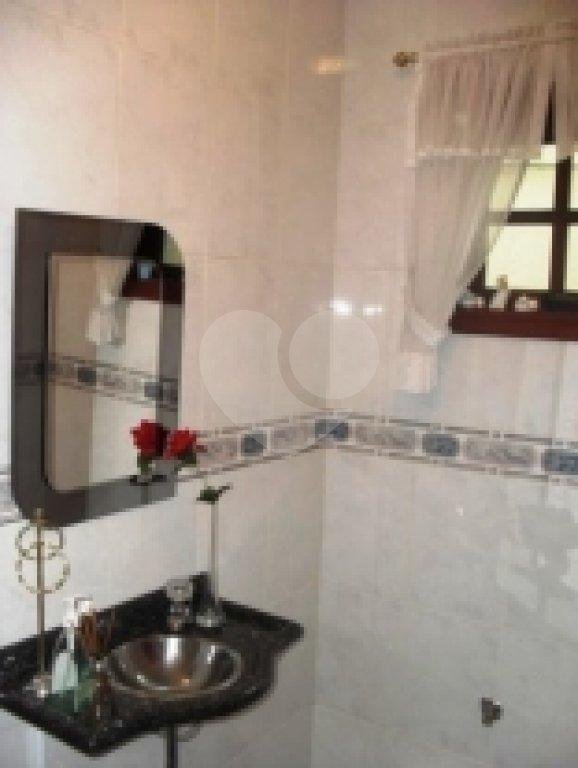 Sobrado à venda com 4 quartos, 300m² - Foto 22