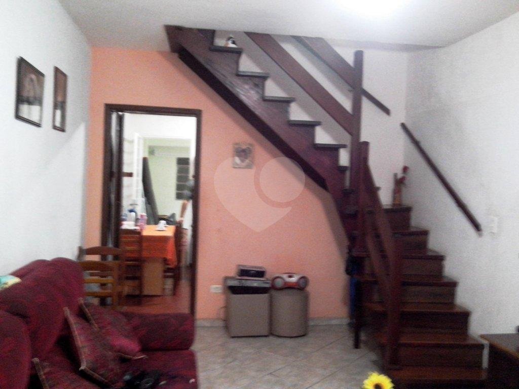 Sobrado à venda com 2 quartos, 198m² - Foto 2