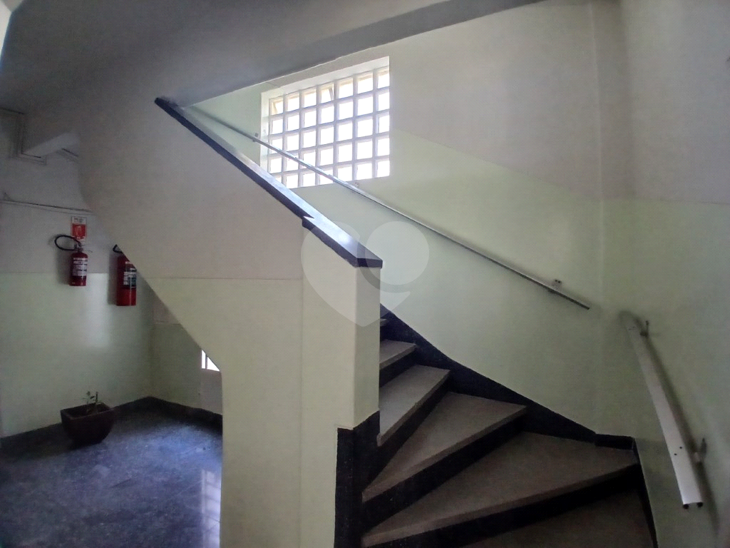 APARTAMENTO em SANTANA