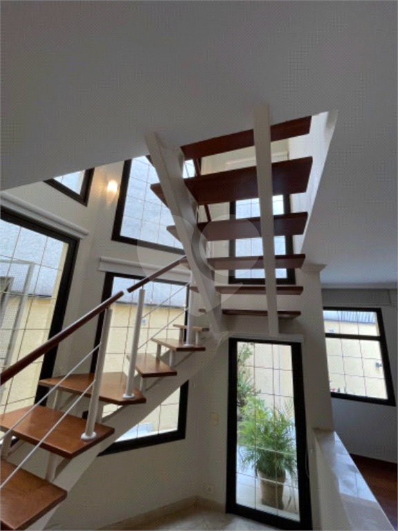 Casa no alto de Santana