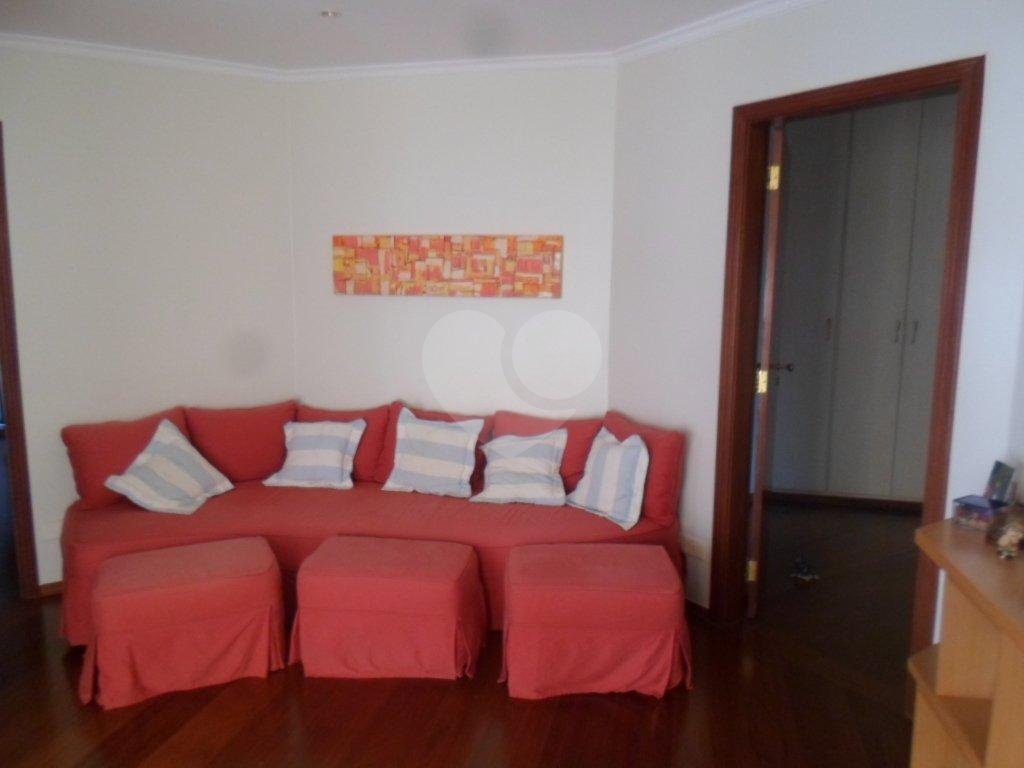 Casa no alto de Santana