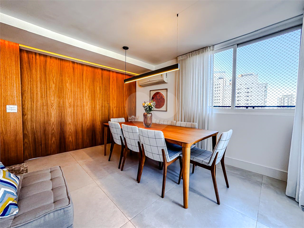 Apto Duplex no Alto de Santana: 3 suítes e 4 vagas
Residencial
SANTANA