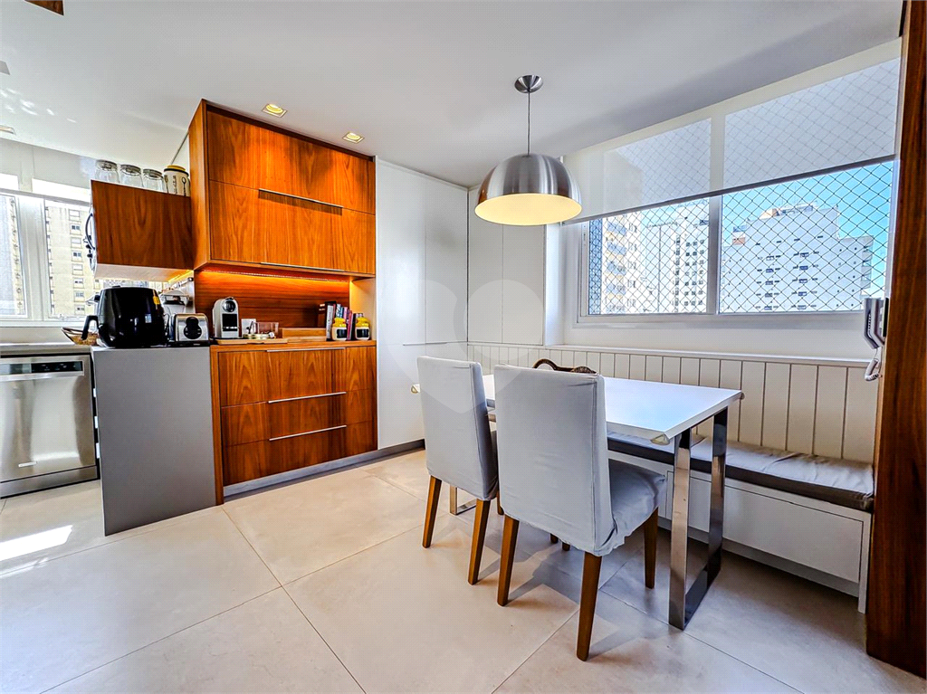 Apto Duplex no Alto de Santana: 3 suítes e 4 vagas
Residencial
SANTANA
