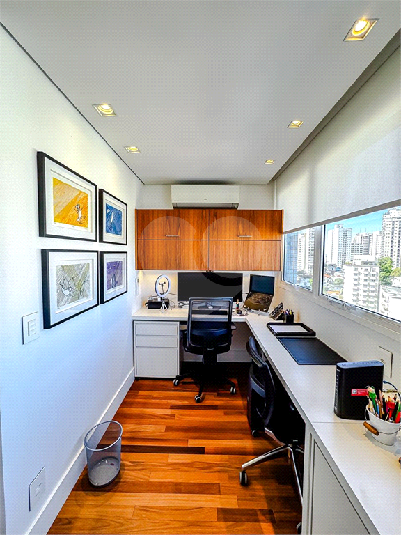Apto Duplex no Alto de Santana: 3 suítes e 4 vagas
Residencial
SANTANA