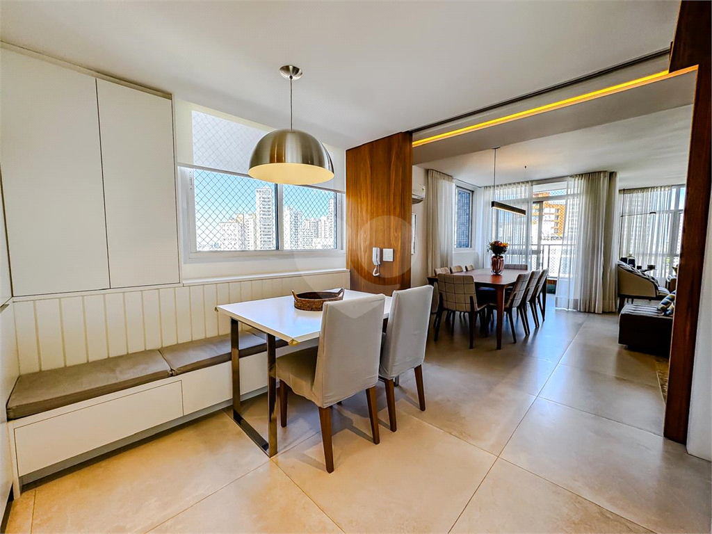 Apto Duplex no Alto de Santana: 3 suítes e 4 vagas
Residencial
SANTANA