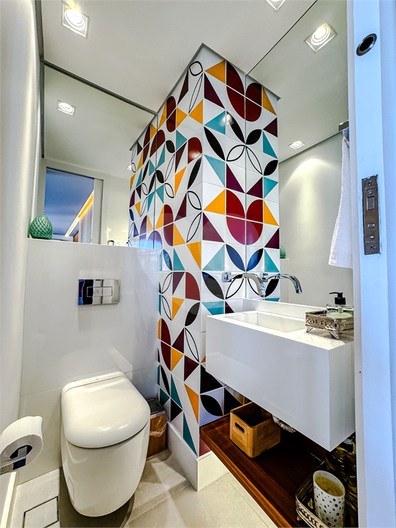 Apto Duplex no Alto de Santana: 3 suítes e 4 vagas
Residencial
SANTANA