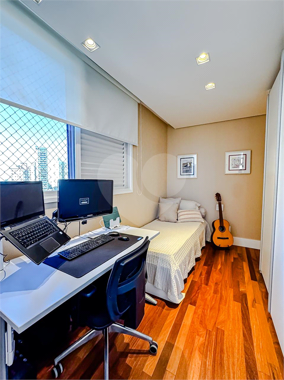 Apto Duplex no Alto de Santana: 3 suítes e 4 vagas
Residencial
SANTANA