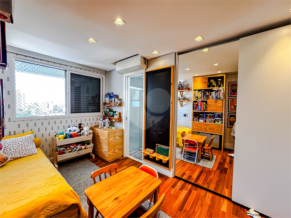 Apto Duplex no Alto de Santana: 3 suítes e 4 vagas
Residencial
SANTANA